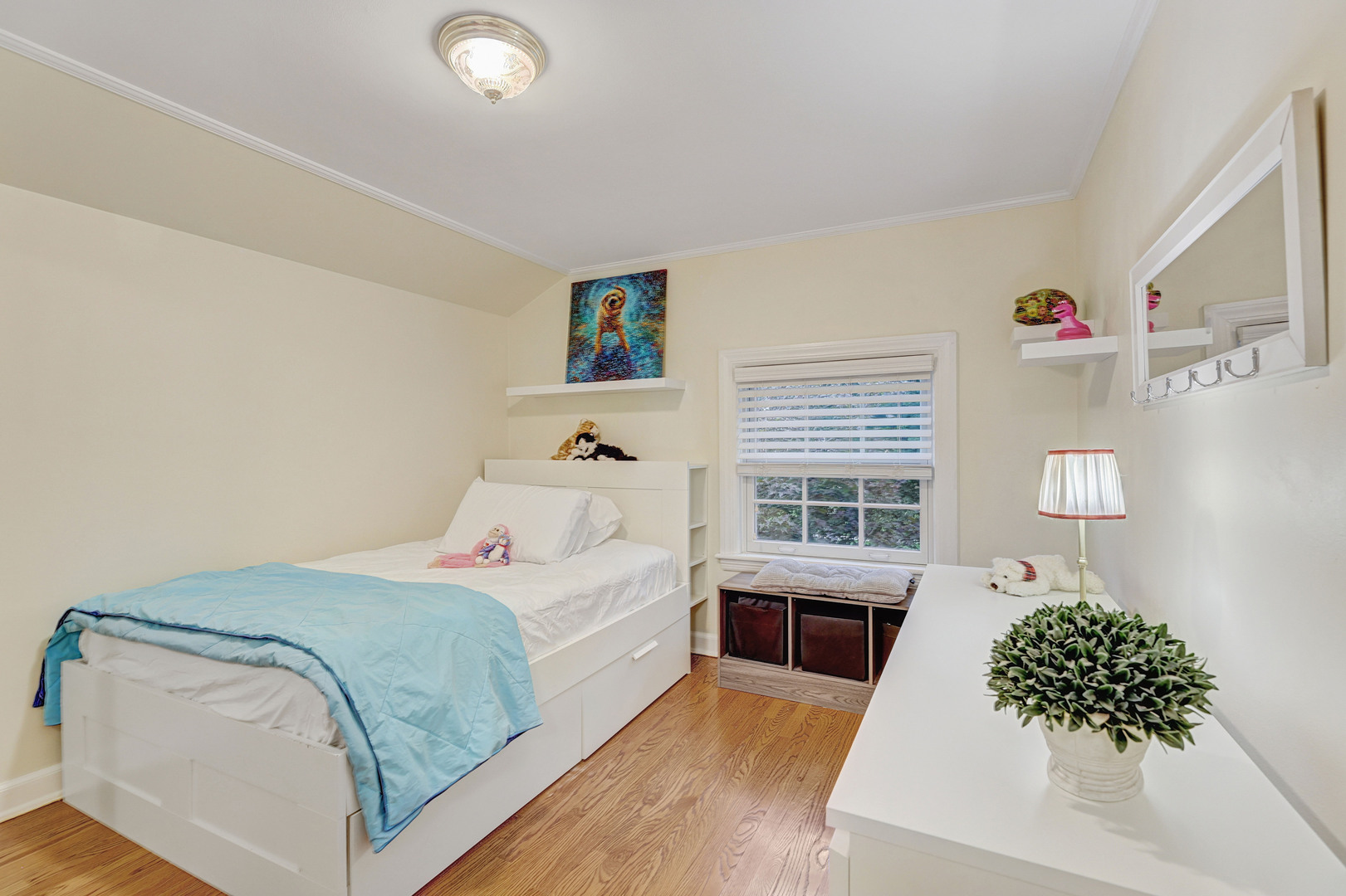 308 S Albert Street Property Photo 17