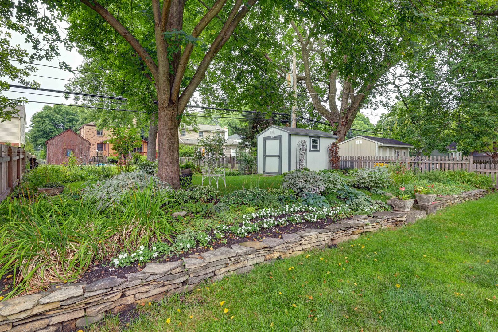 308 S Albert Street Property Photo 34