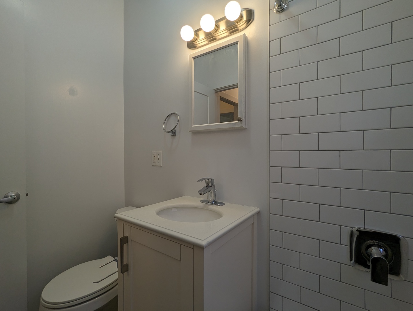 2641 N Spaulding Avenue 3w Property Photo 13