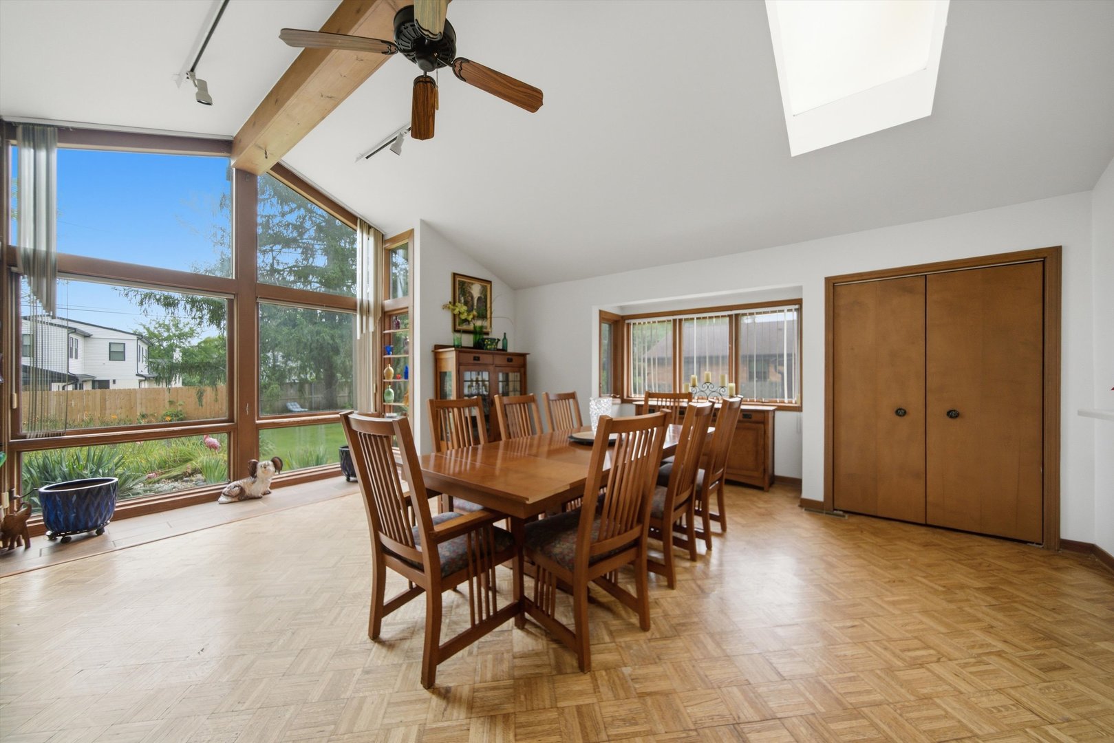567 Happ Road Property Photo 9
