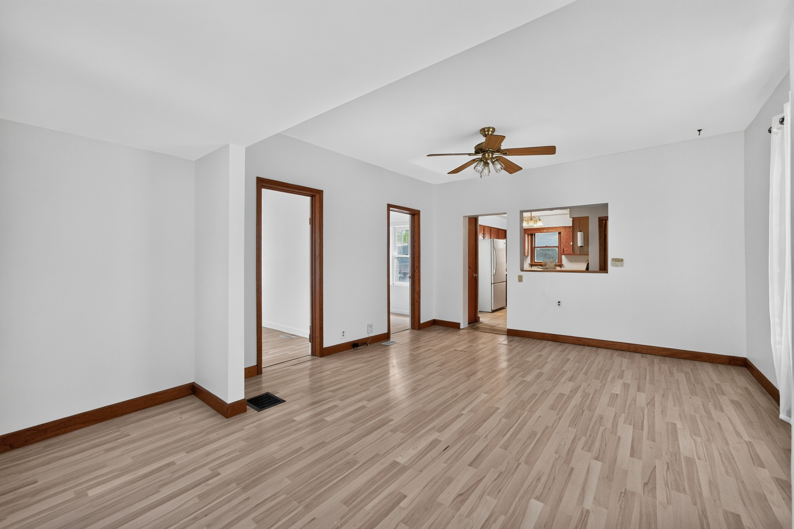 322 Hickory Street Property Photo 9
