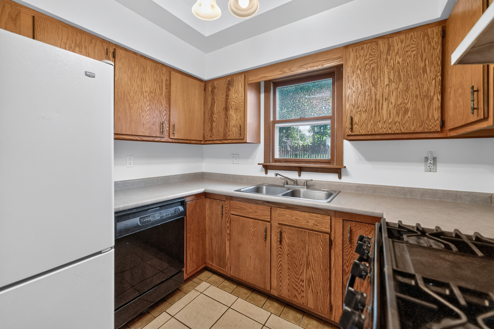 322 Hickory Street Property Photo 15