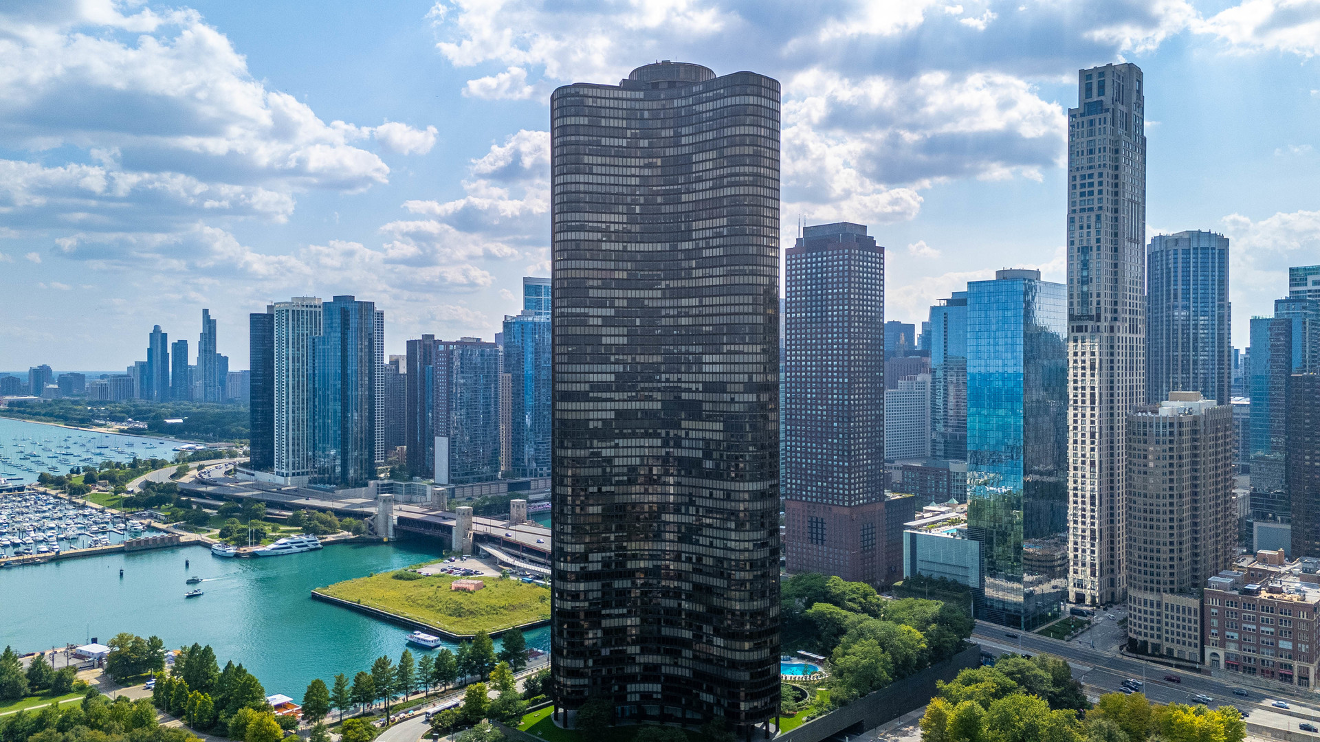 505 N LAKE SHORE Drive 5104-5 Property Photo 1