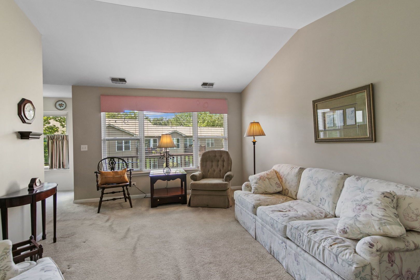 1012 Saxon Court C Property Photo 3