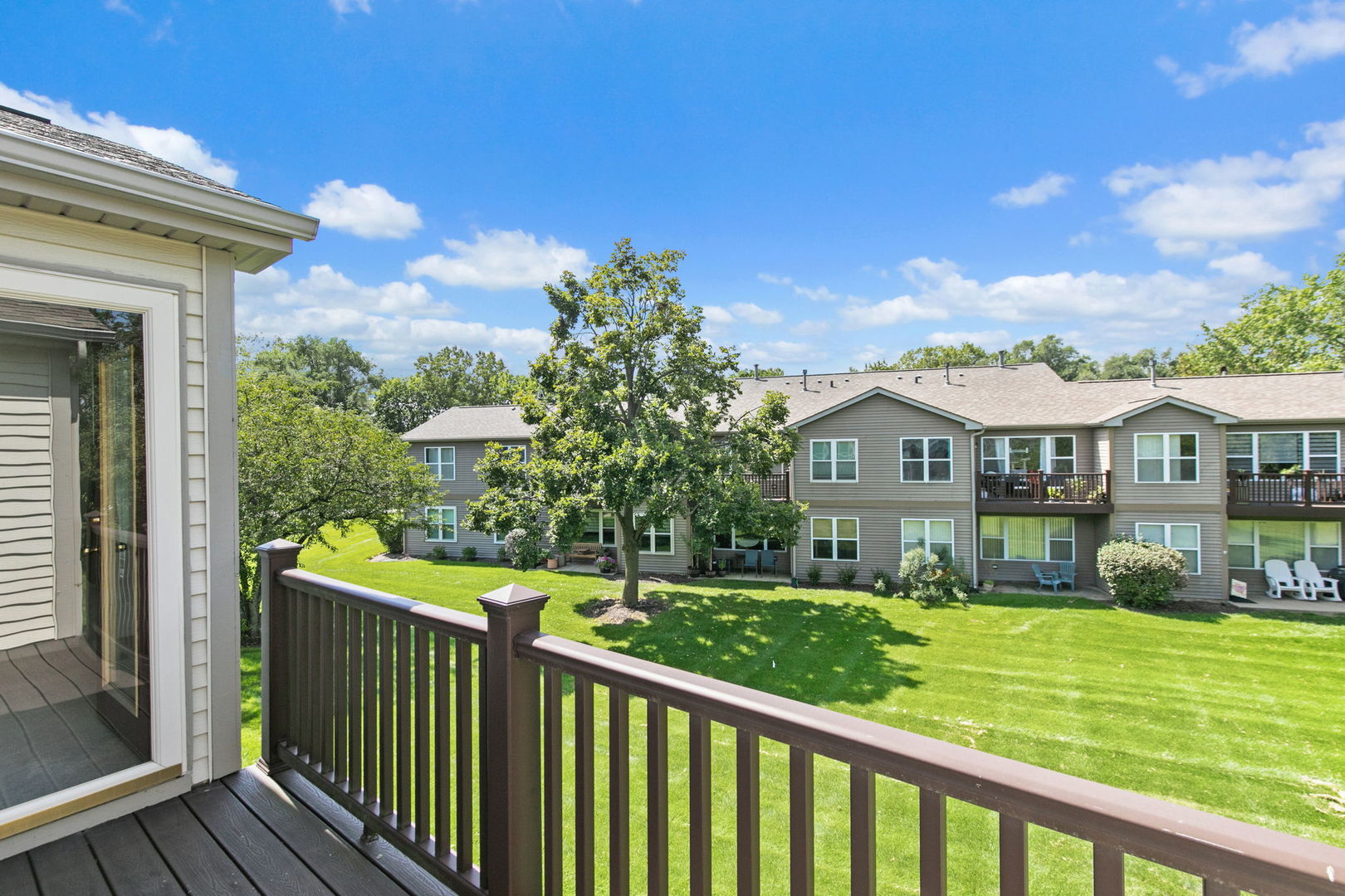 1012 Saxon Court C Property Photo 16