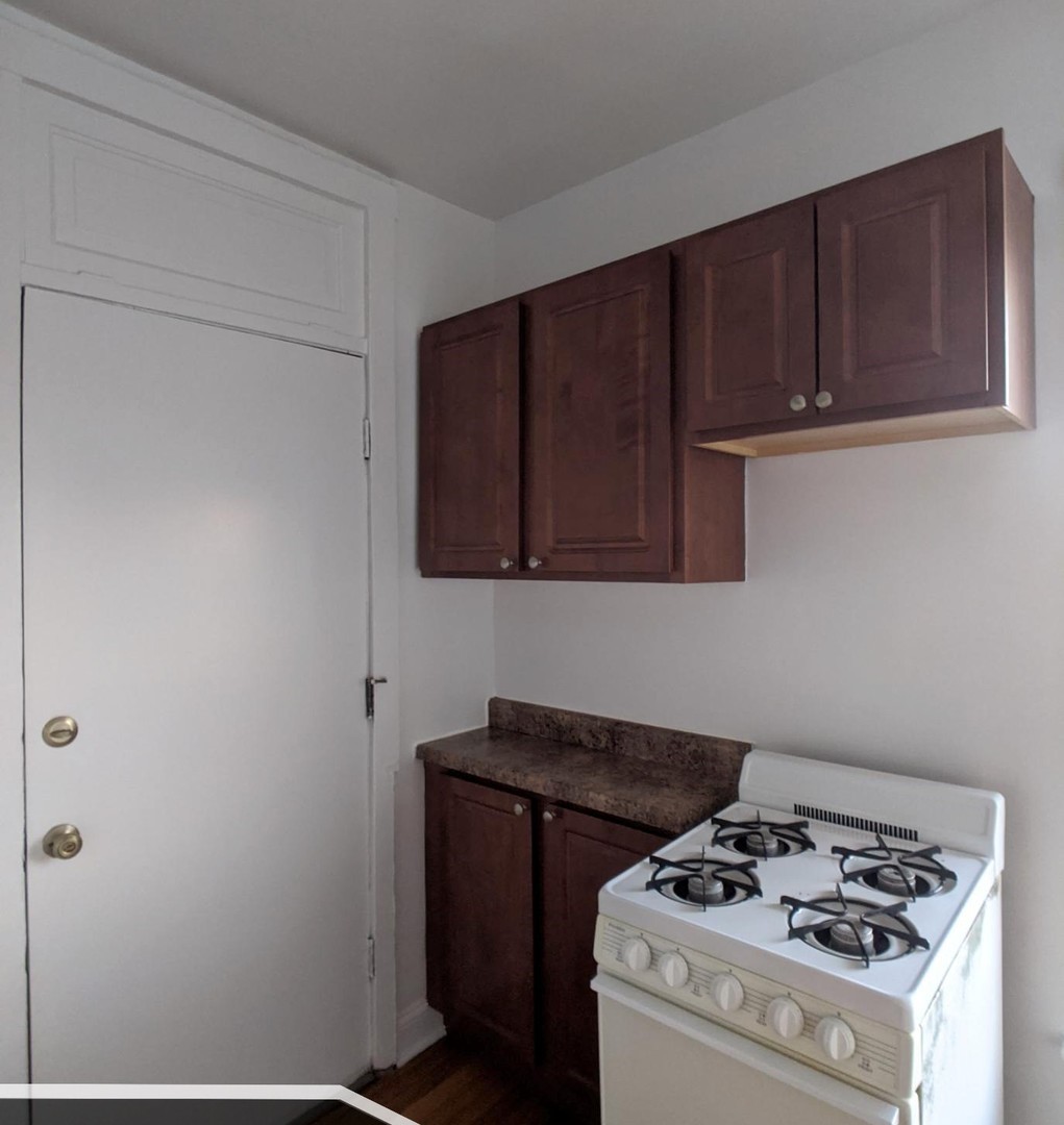 2651 N Spaulding Avenue 3e Property Photo 6