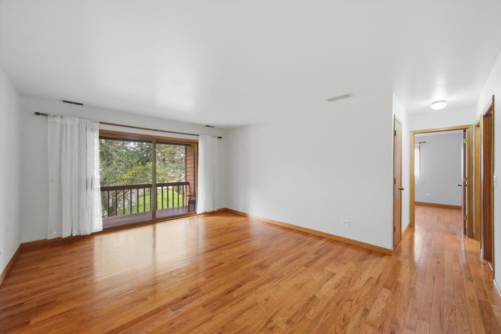 650 Waverly Drive D Property Photo 5