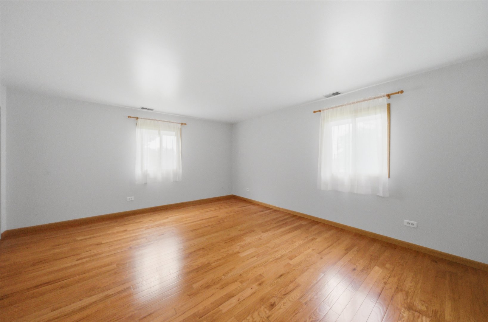 650 Waverly Drive D Property Photo 13