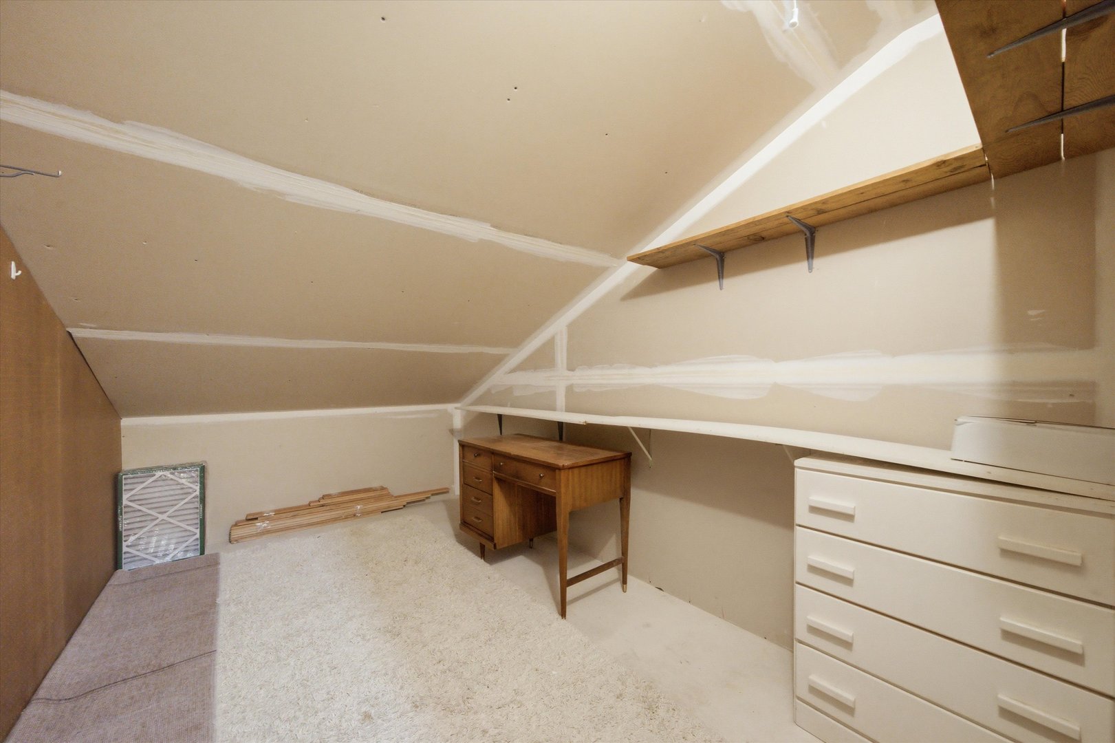 650 Waverly Drive D Property Photo 18