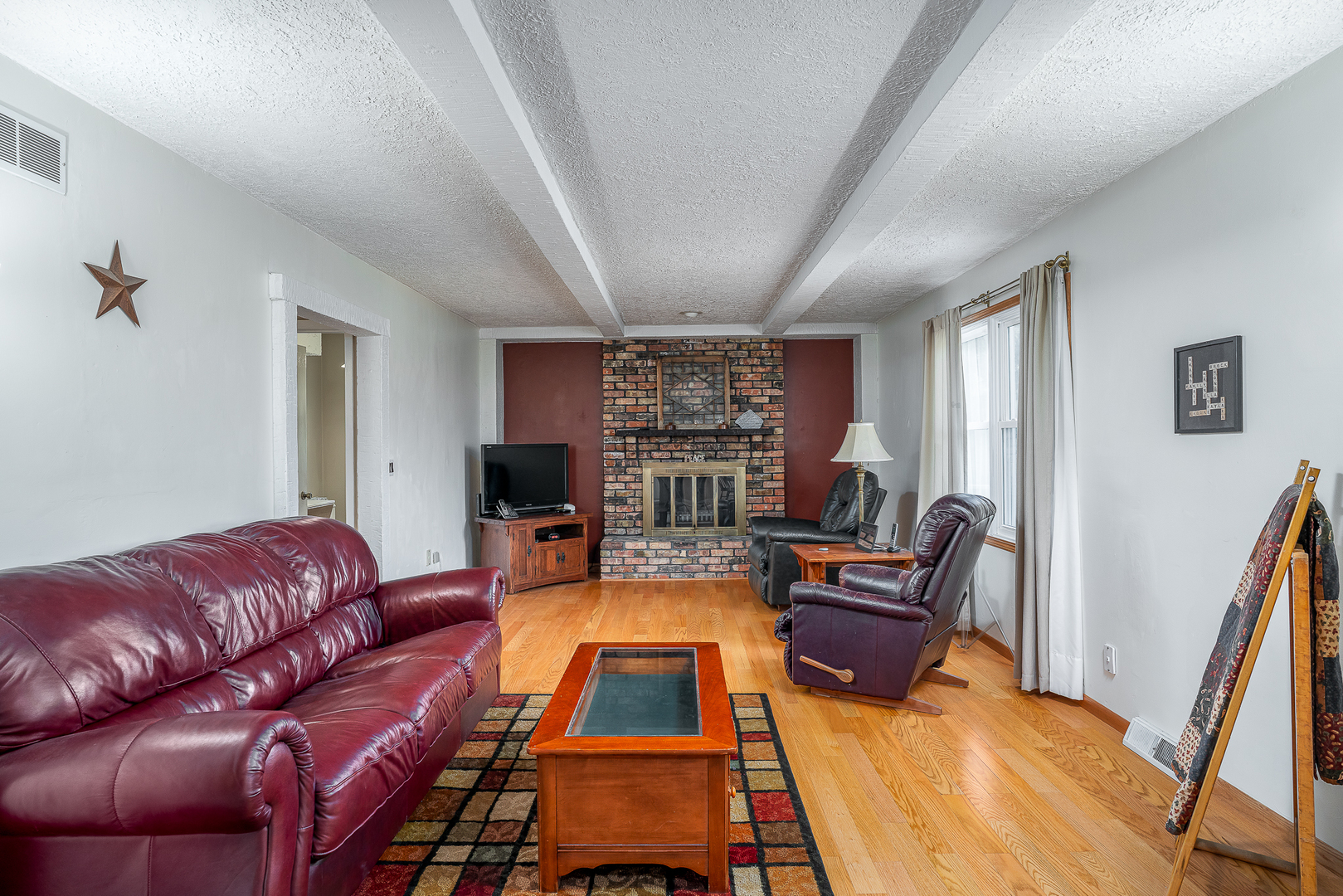 9 Valley View Drive Property Photo 8