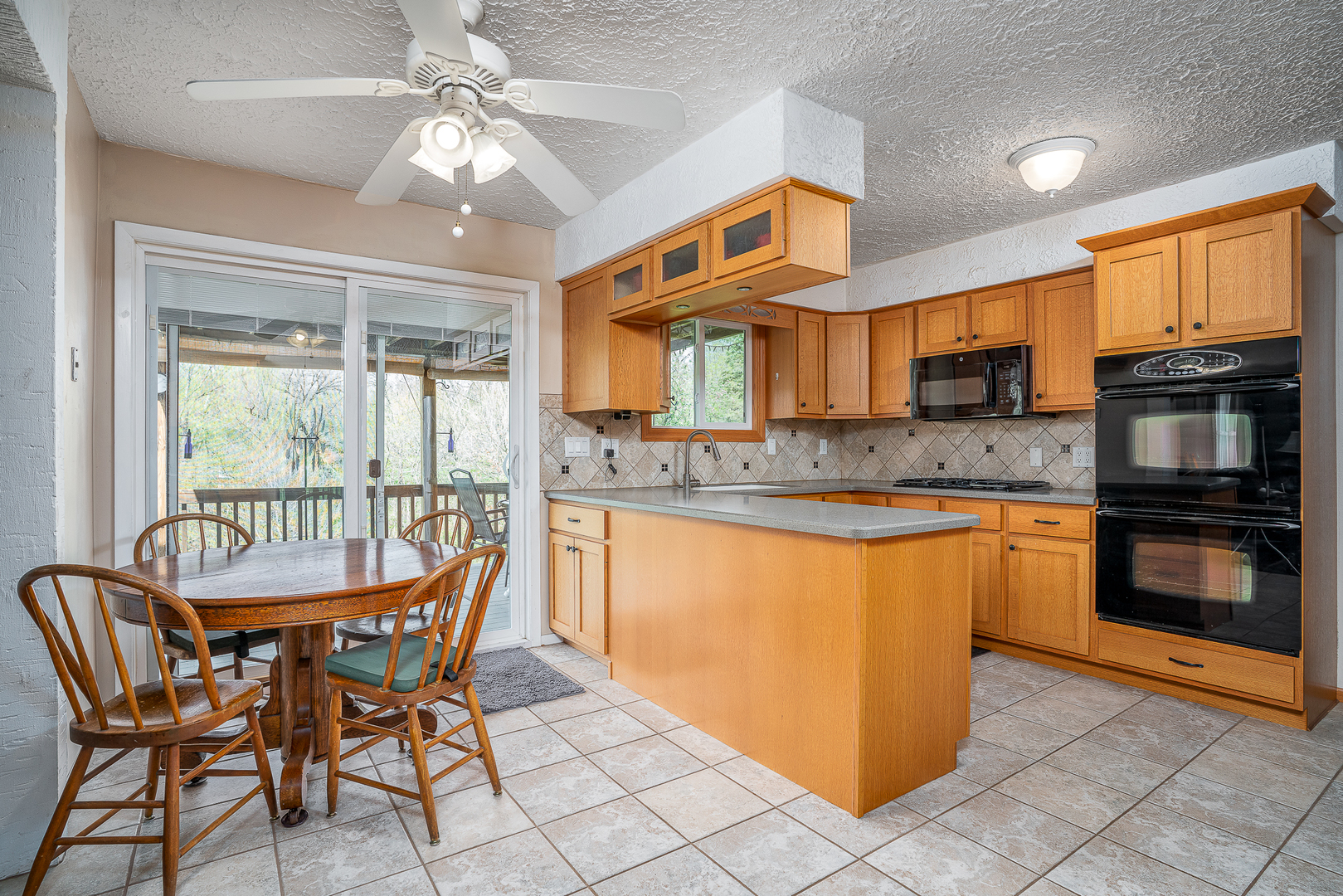 9 Valley View Drive Property Photo 11