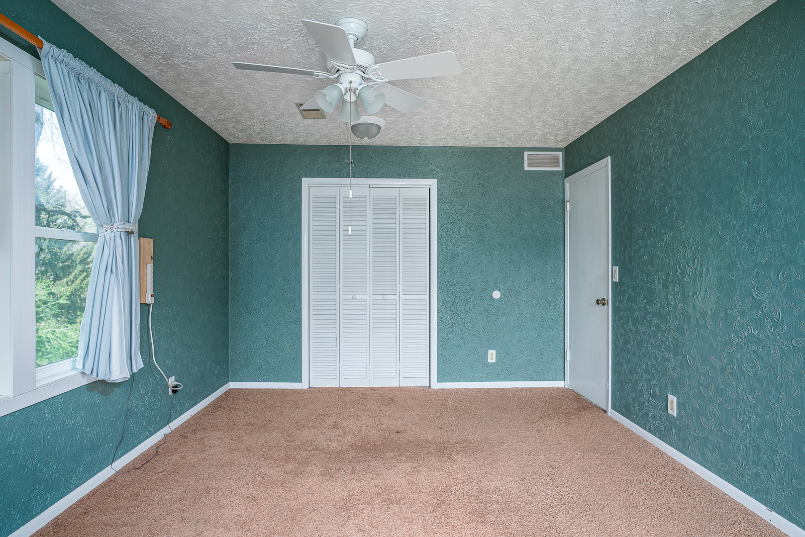 9 Valley View Drive Property Photo 26