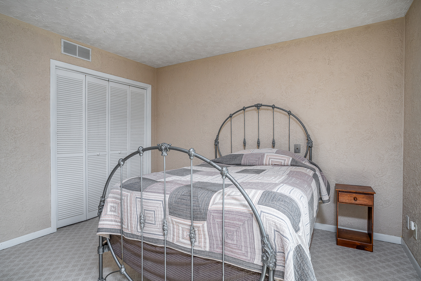 9 Valley View Drive Property Photo 28