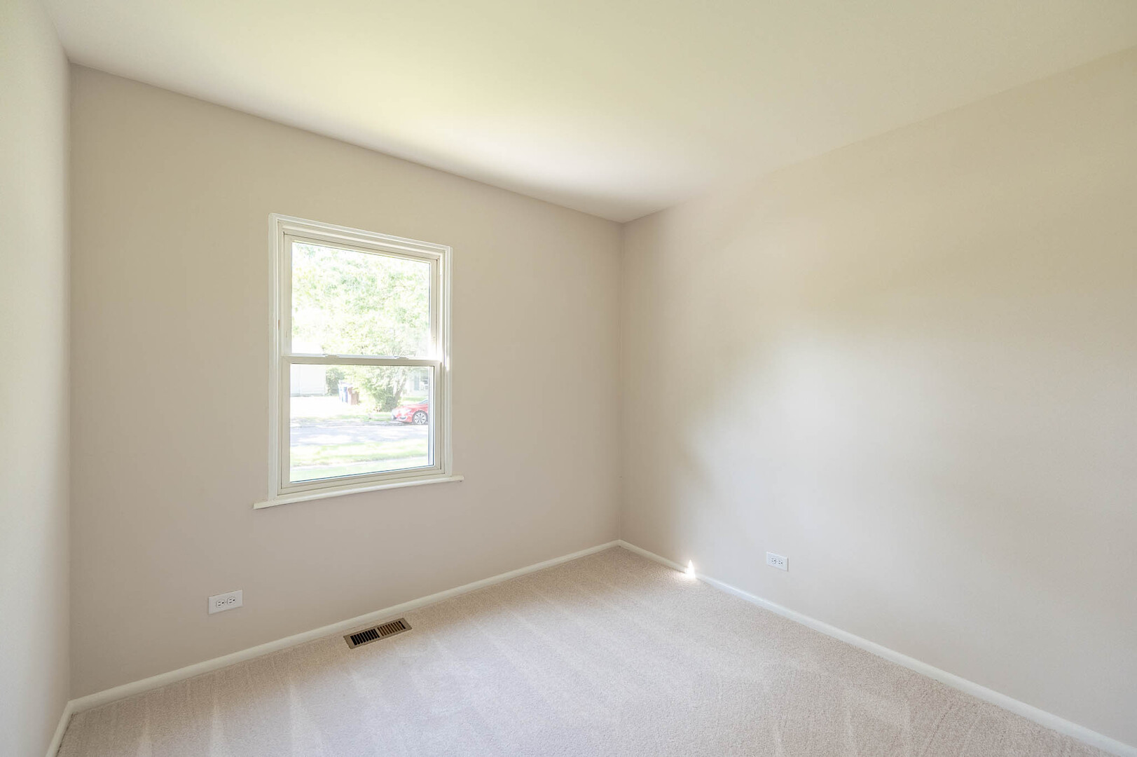 2941 223rd Place Property Photo 5