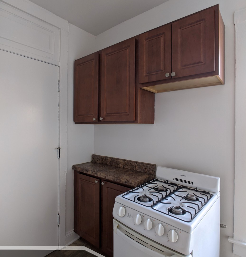 2651 N Spaulding Avenue 2e Property Photo 6
