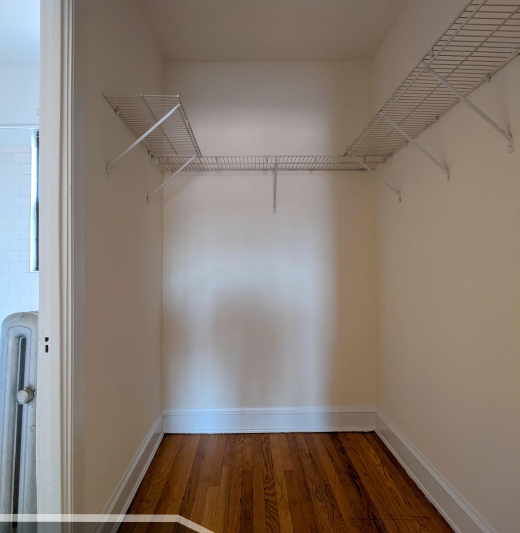 2651 N Spaulding Avenue 2e Property Photo 11