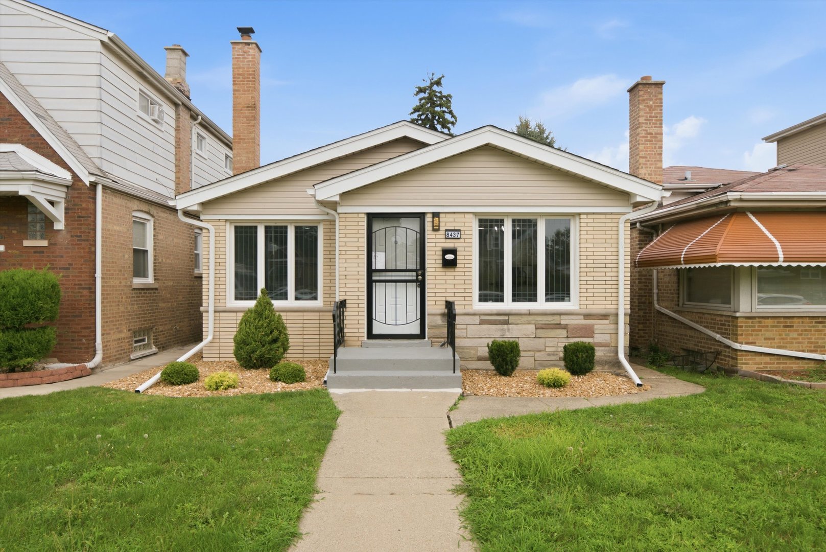 8437 S King Drive