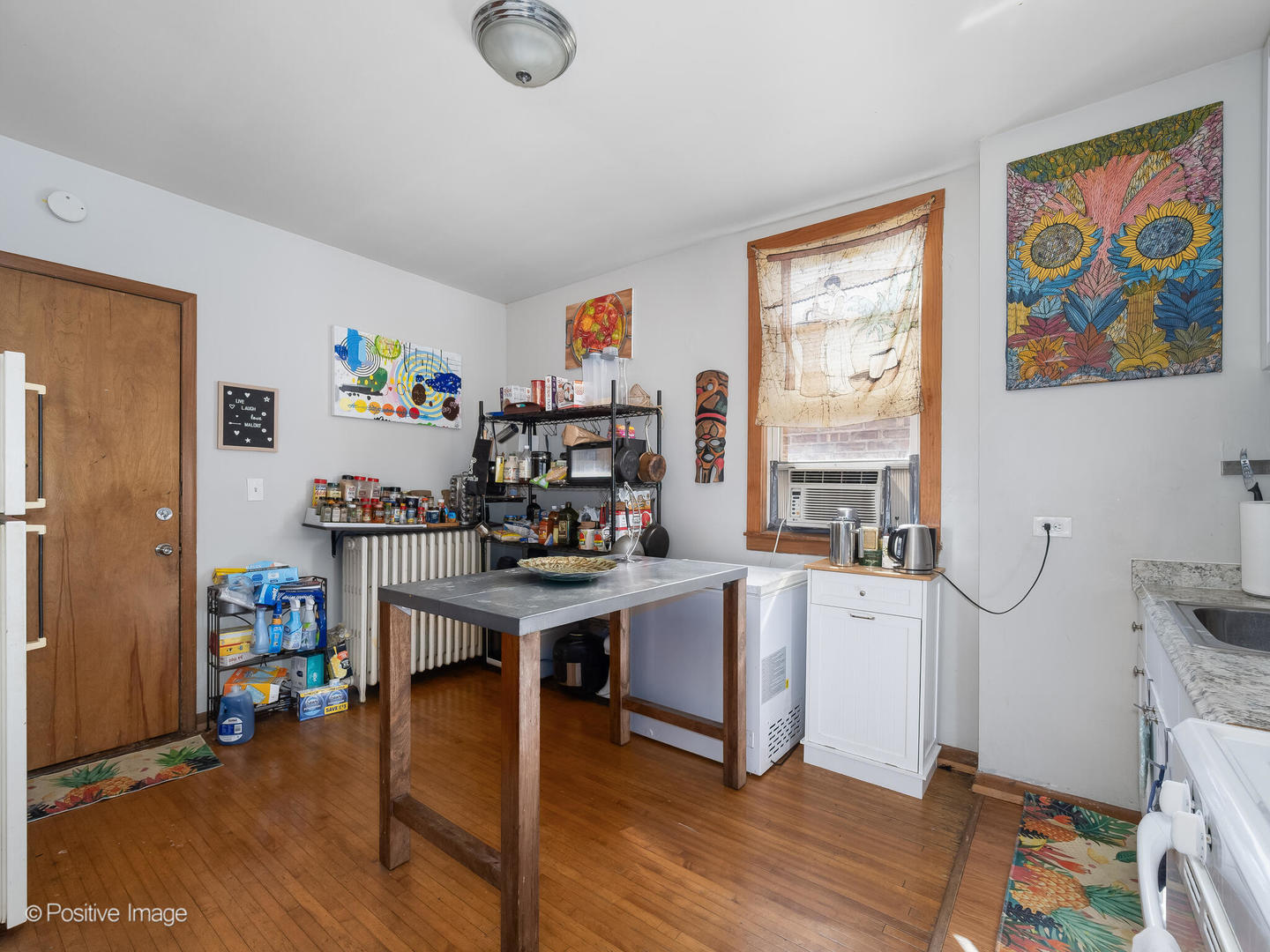 3243 N Western Avenue Property Photo 18