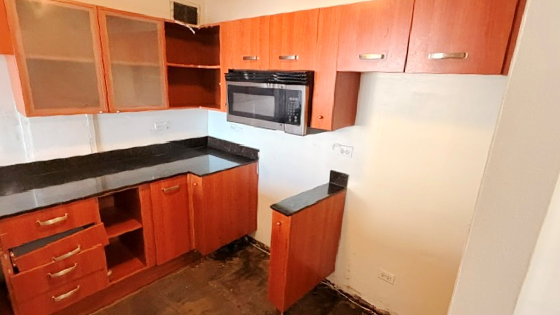 7337 S South Shore Drive 812 Property Photo 15