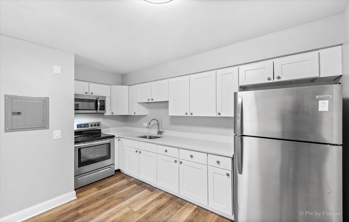 1110 N Wheeling Road 2c Property Photo 2