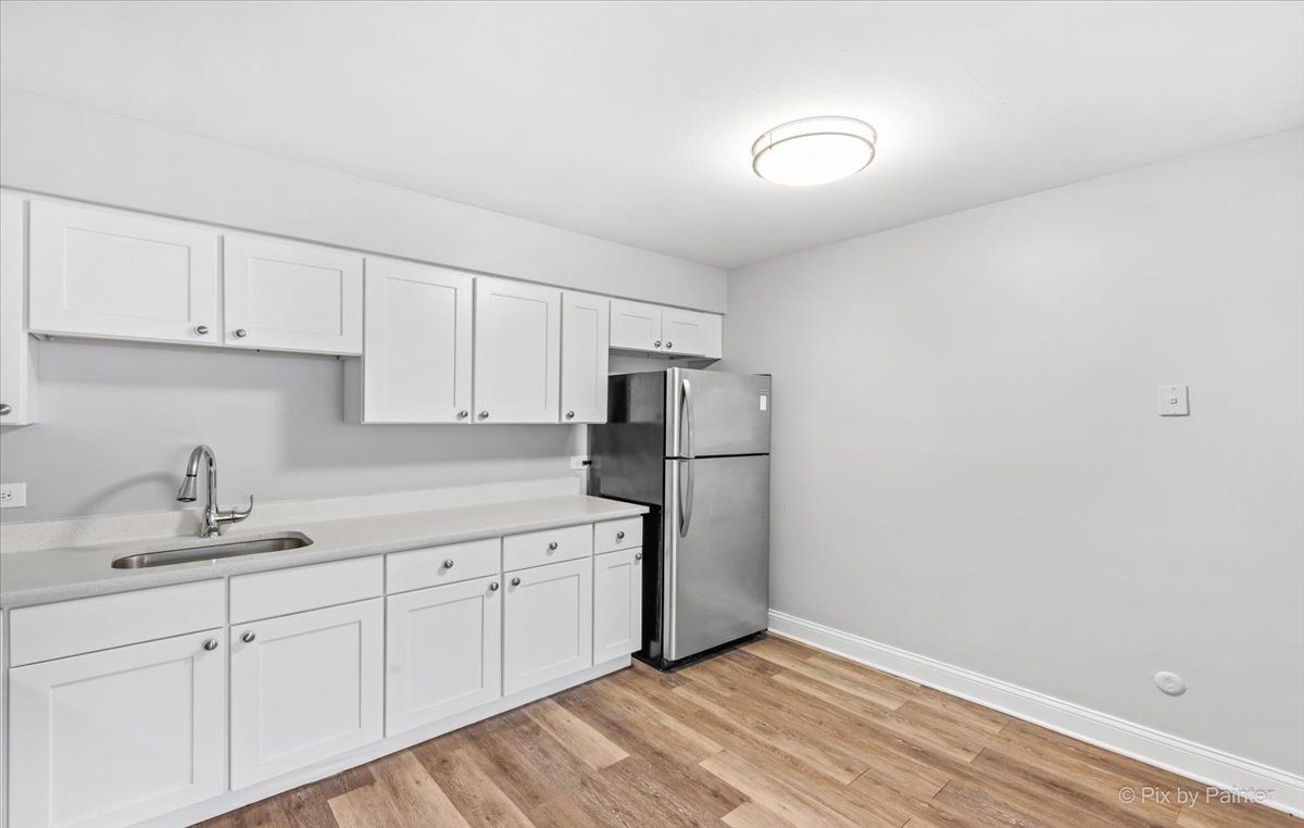 1110 N Wheeling Road 2c Property Photo 3