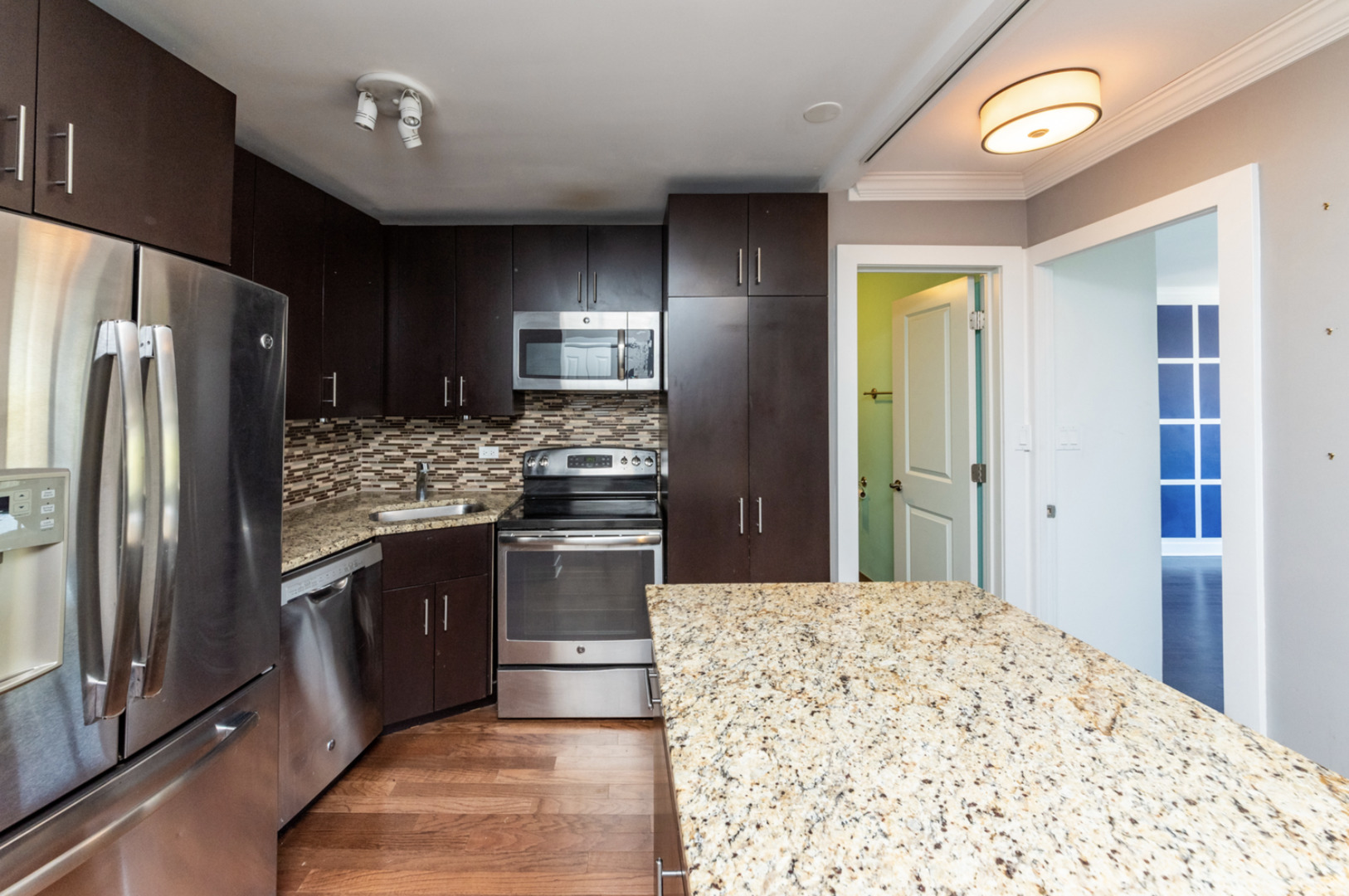 2930 N Sheridan Road 602 Property Photo 5