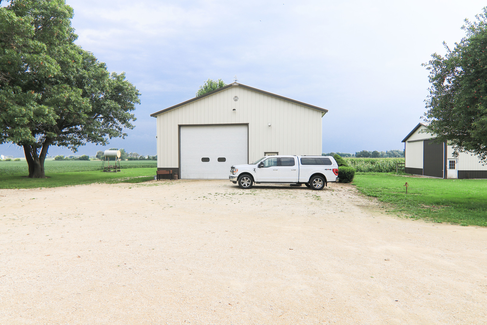 25811 Dunham Road Property Photo 6