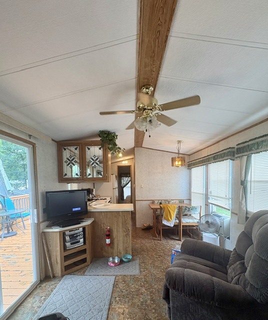 8/25 Woodhaven Property Photo 9