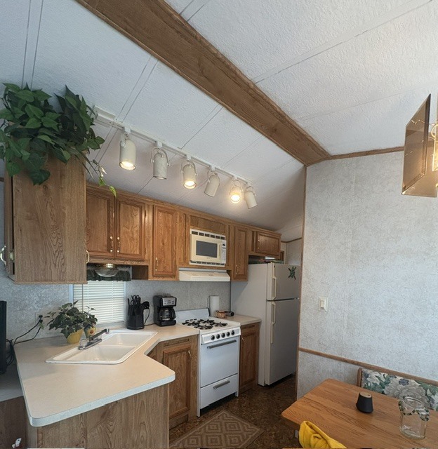 8/25 Woodhaven Property Photo 16