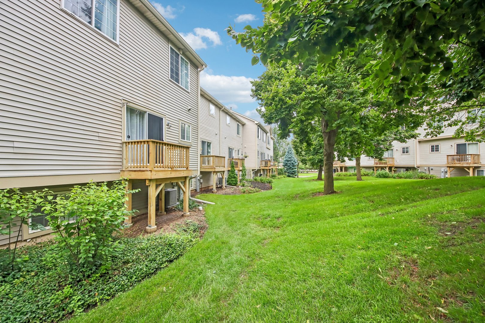 49 Monarch Drive Property Photo 29