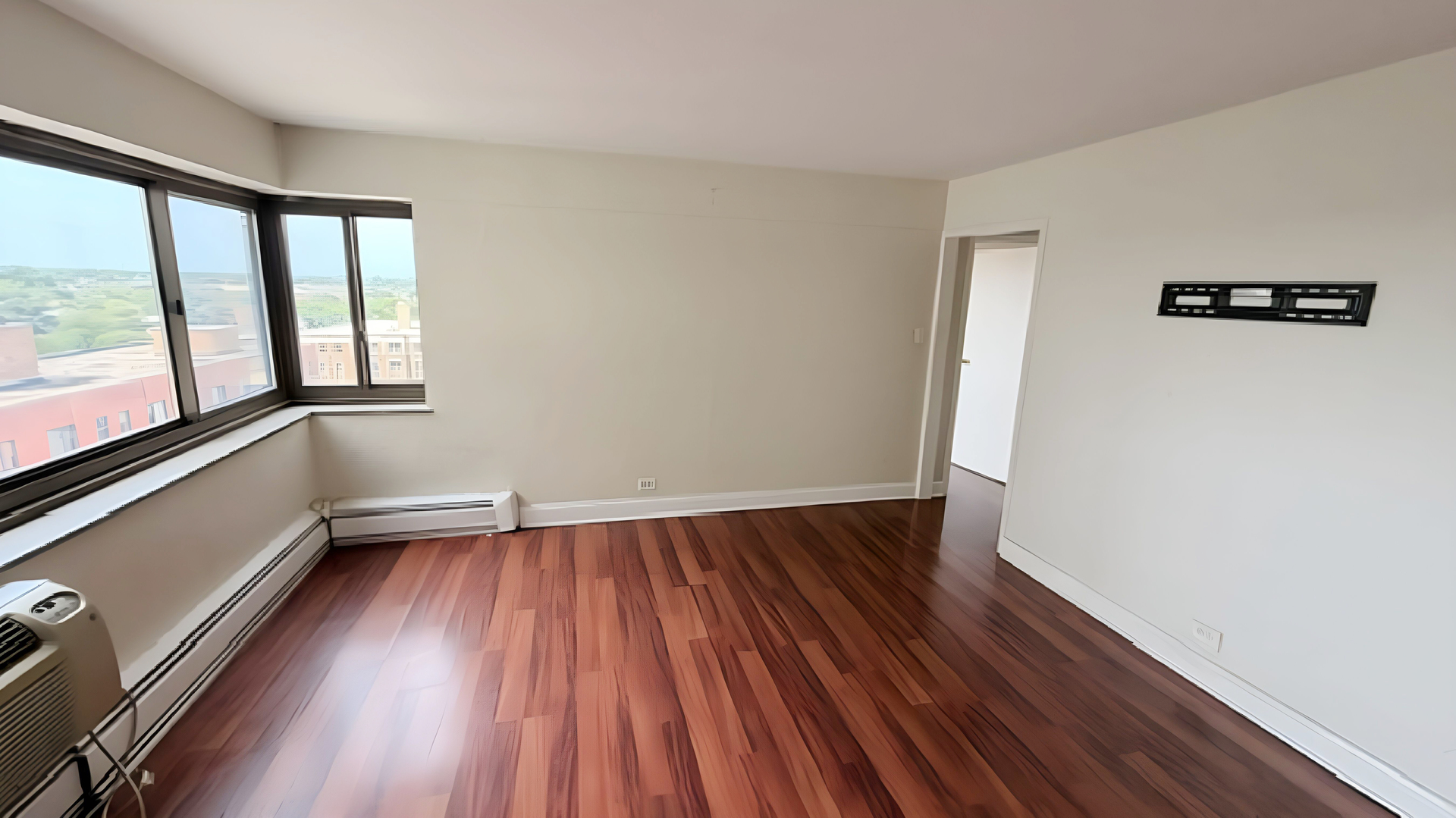 7337 S South Shore Drive 918 Property Photo 12