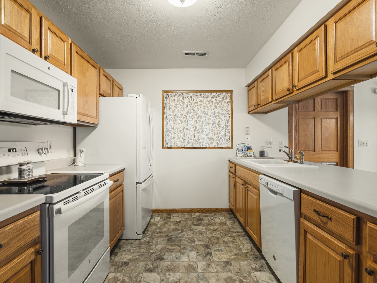 5632 Andrews Drive 3 Property Photo 13