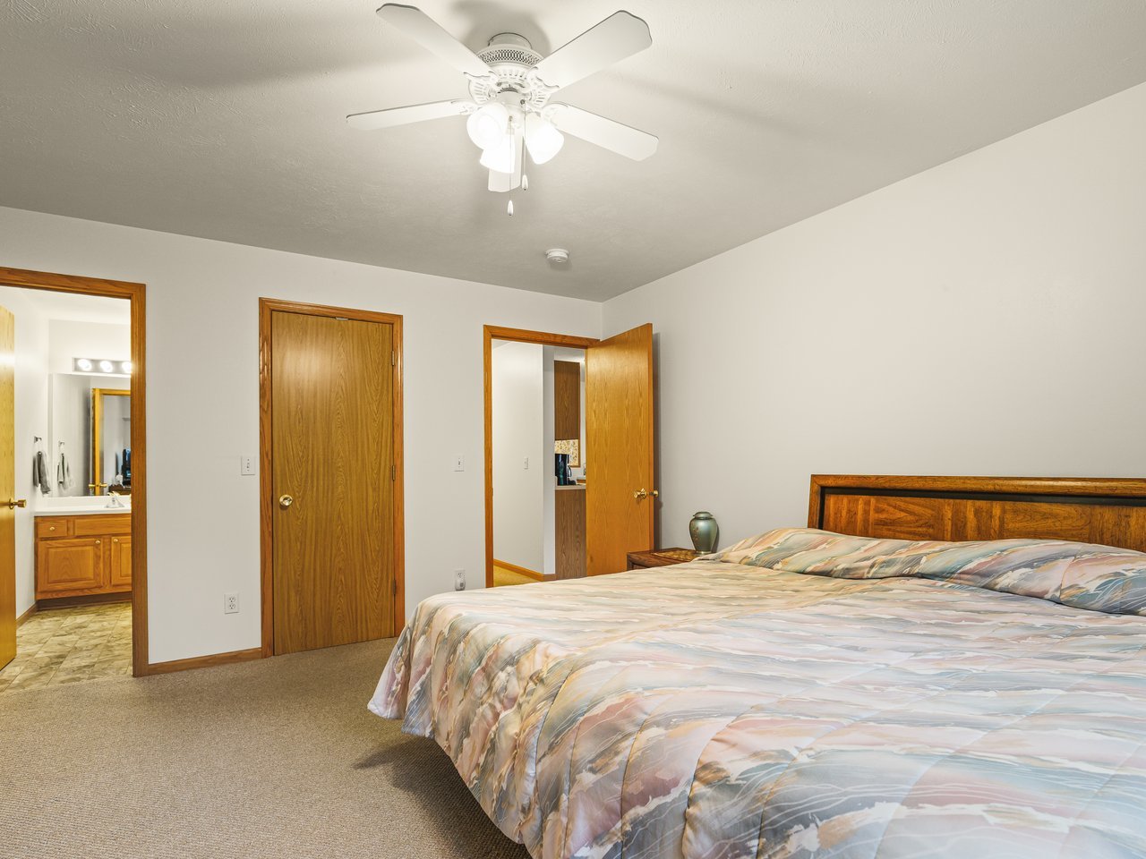 5632 Andrews Drive 3 Property Photo 18