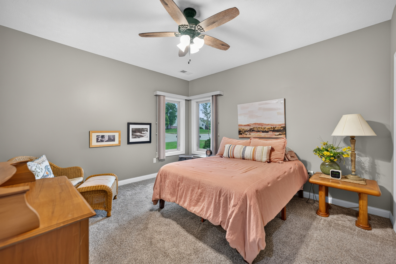 6294 Parks Edge Drive Property Photo 18