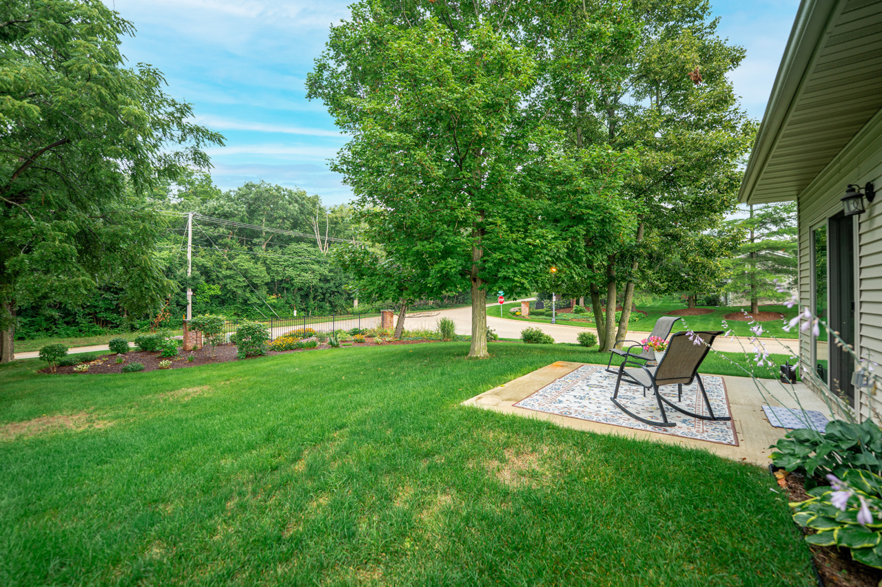 6294 Parks Edge Drive Property Photo 24