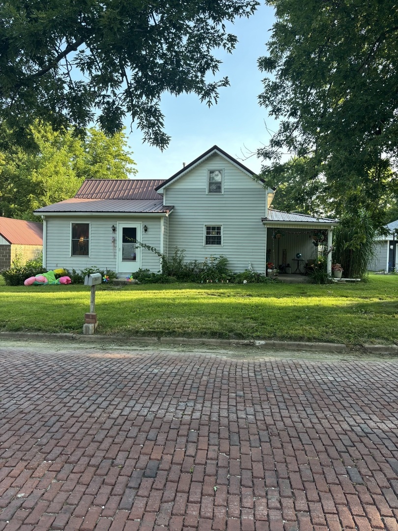 309 E Walnut Street
