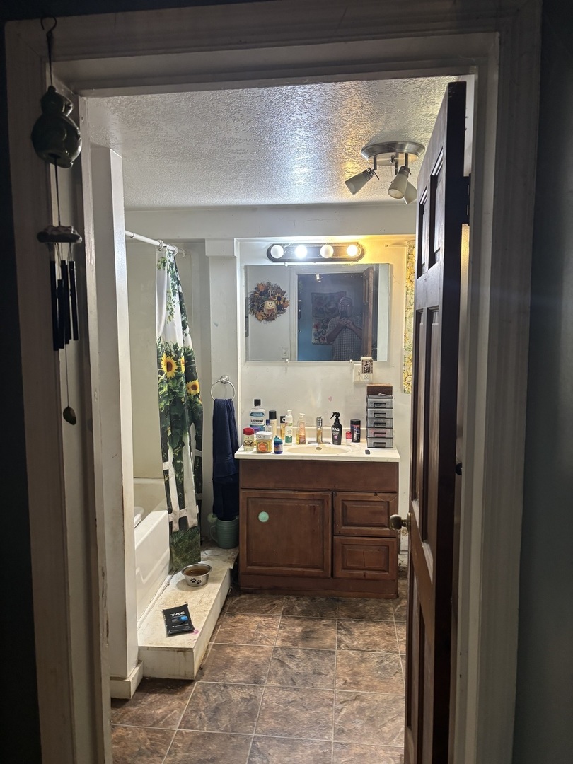 309 E Walnut Street Property Photo 12