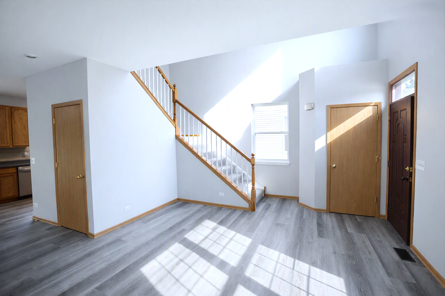 2384 Lundquist Drive Property Photo 9