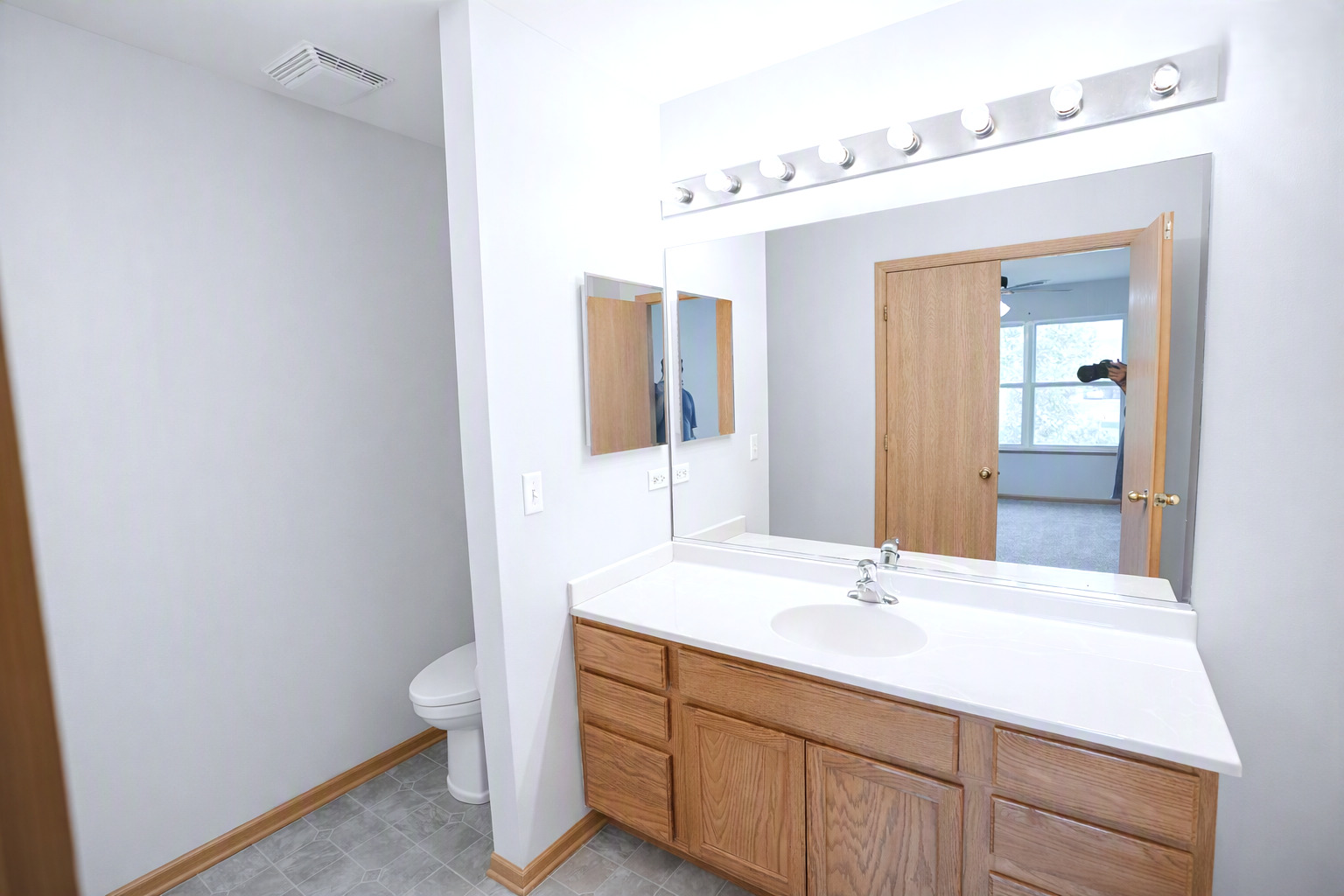 2384 Lundquist Drive Property Photo 14