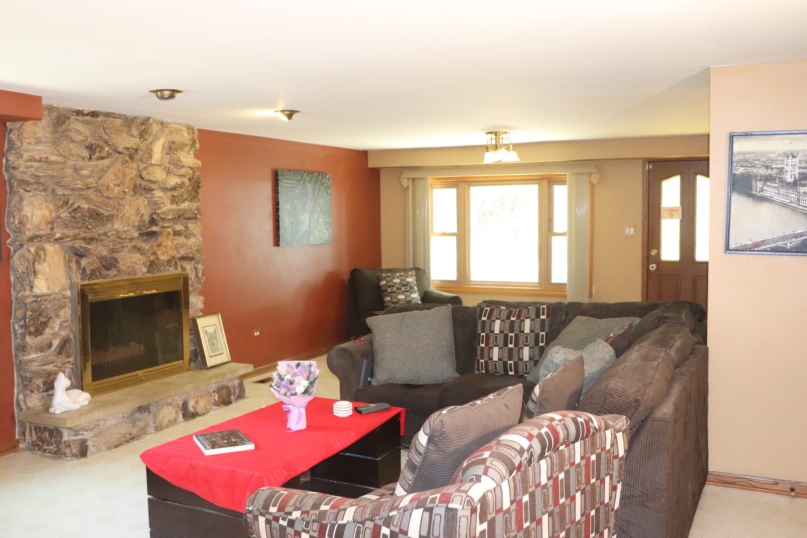 425 S Arlington Heights Road Property Photo 17