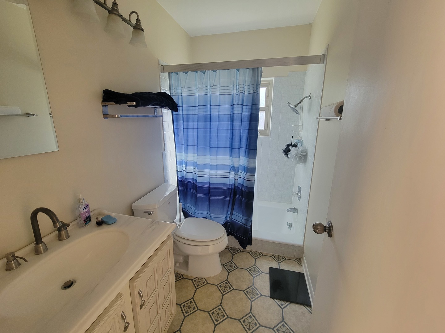 425 S Arlington Heights Road Property Photo 21