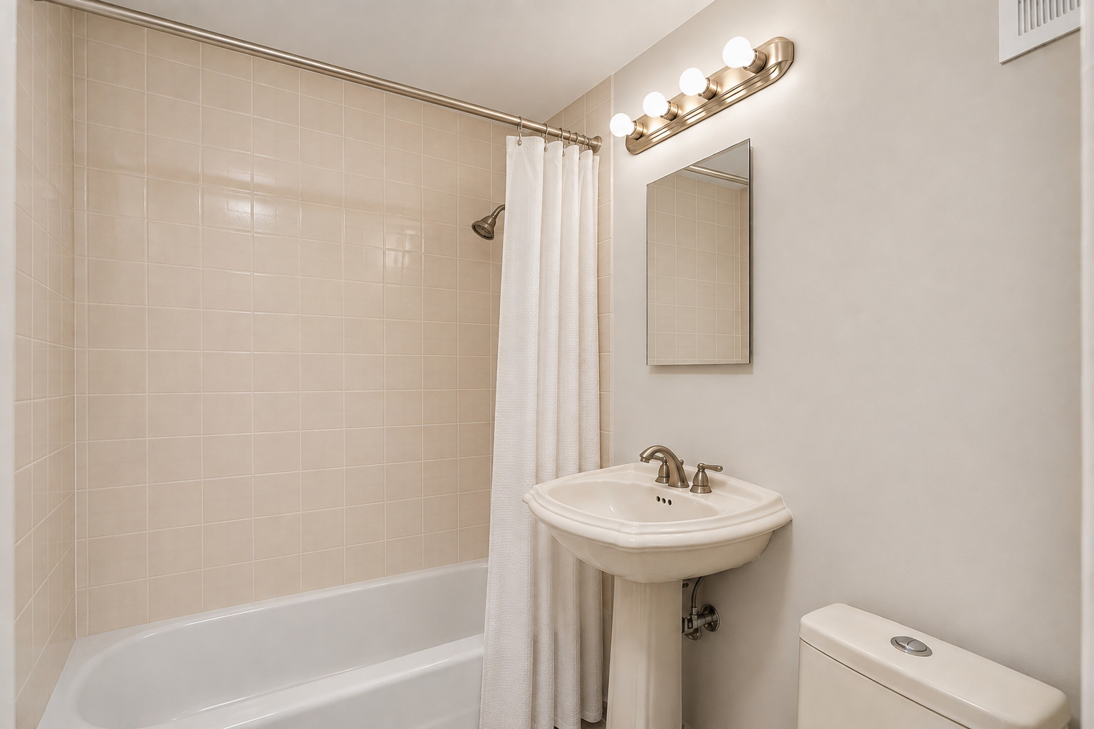 1360 N Sandburg Terrace 2912 Property Photo 13