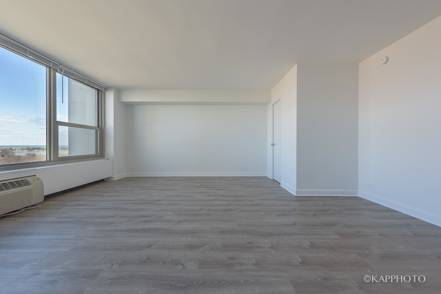 3600 N Lake Shore Drive 1216 Property Photo 11