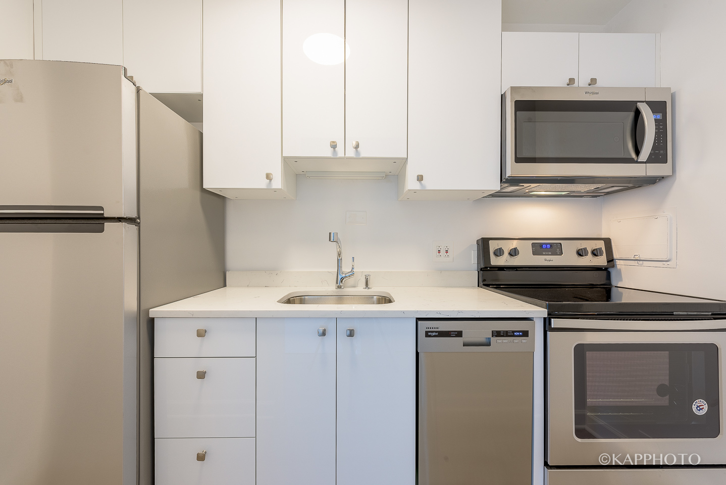 3600 N Lake Shore Drive 1216 Property Photo 12