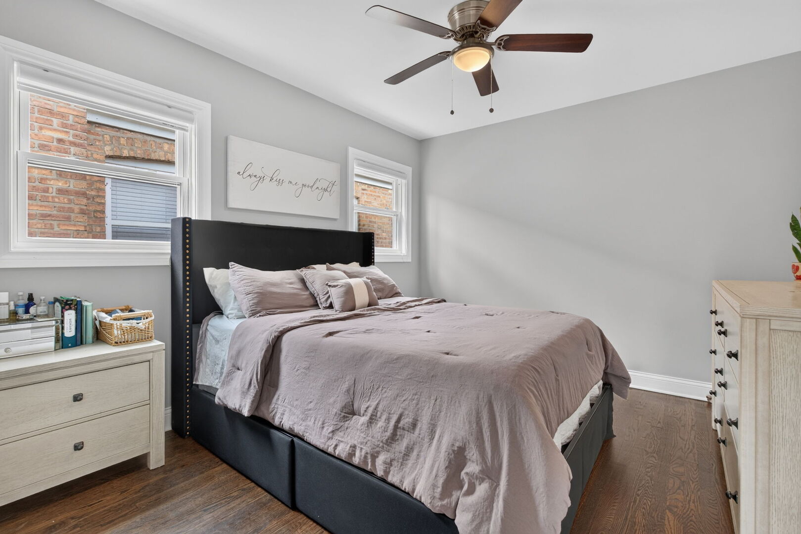 11120 S Albany Avenue Property Photo 6