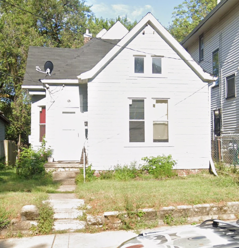 1619 S Faraday Avenue Property Photo 2