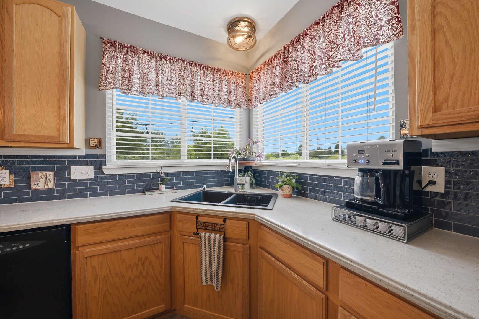 1344 Slater Street Property Photo 15