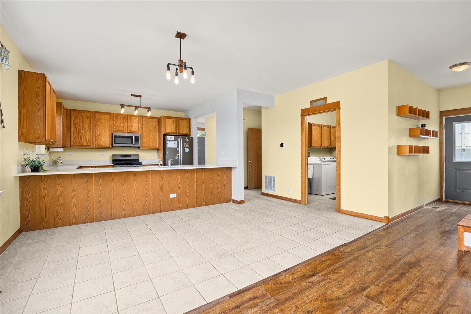 739 Bonaventure Drive Property Photo 14