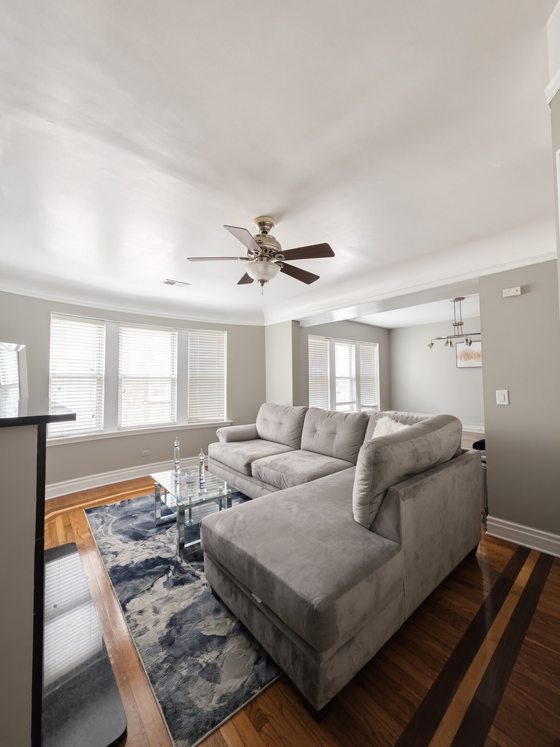 50 N Menard Avenue A2 Property Photo 2