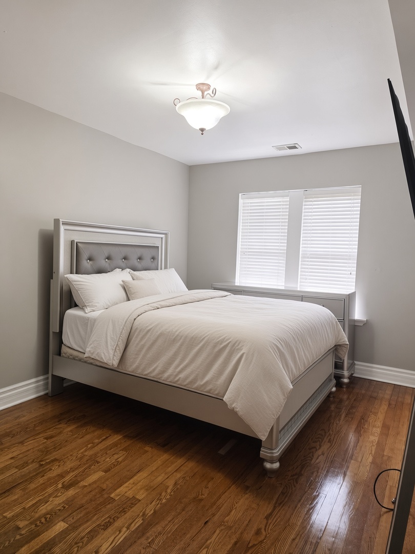 50 N Menard Avenue A2 Property Photo 6